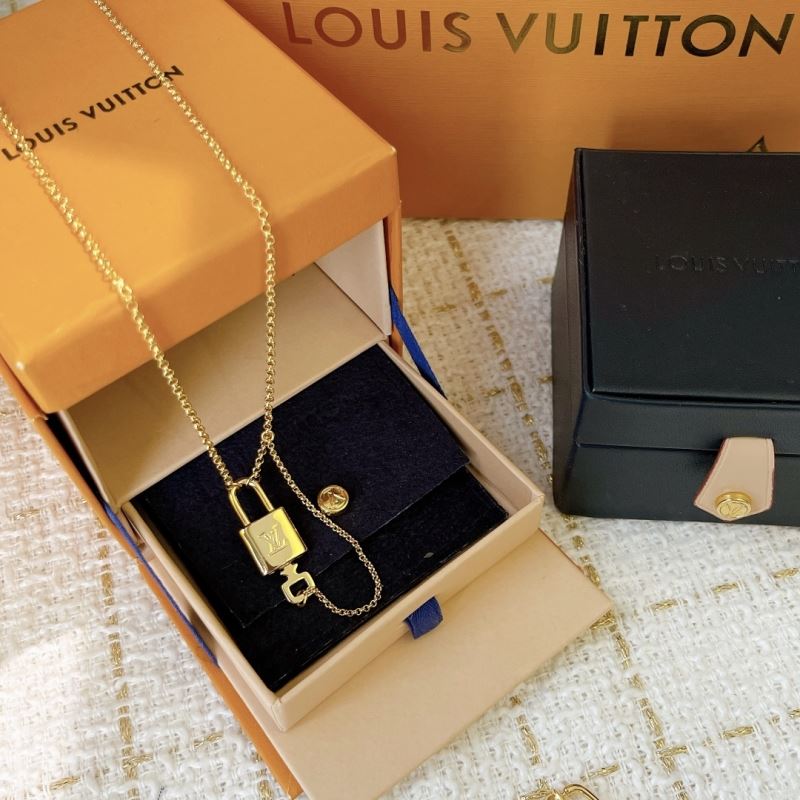 Louis Vuitton Necklaces